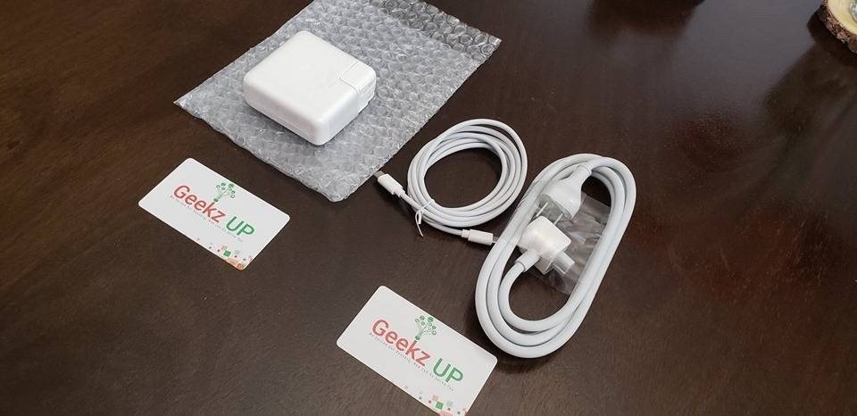 Apple 61W USB-C Power Adapter + 1M Cable & Extension Cord - photo 3